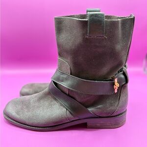 Stylish Women's Brown Leather Boots